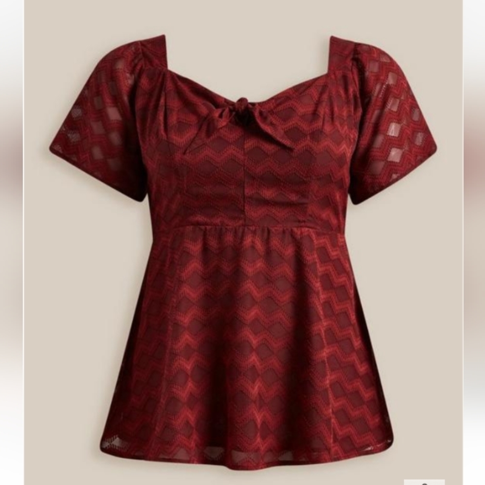 New Torrid 0X Fit& Flare Textured Chiffon Peplum Top- Maroon Sz 0X(12W) NWT